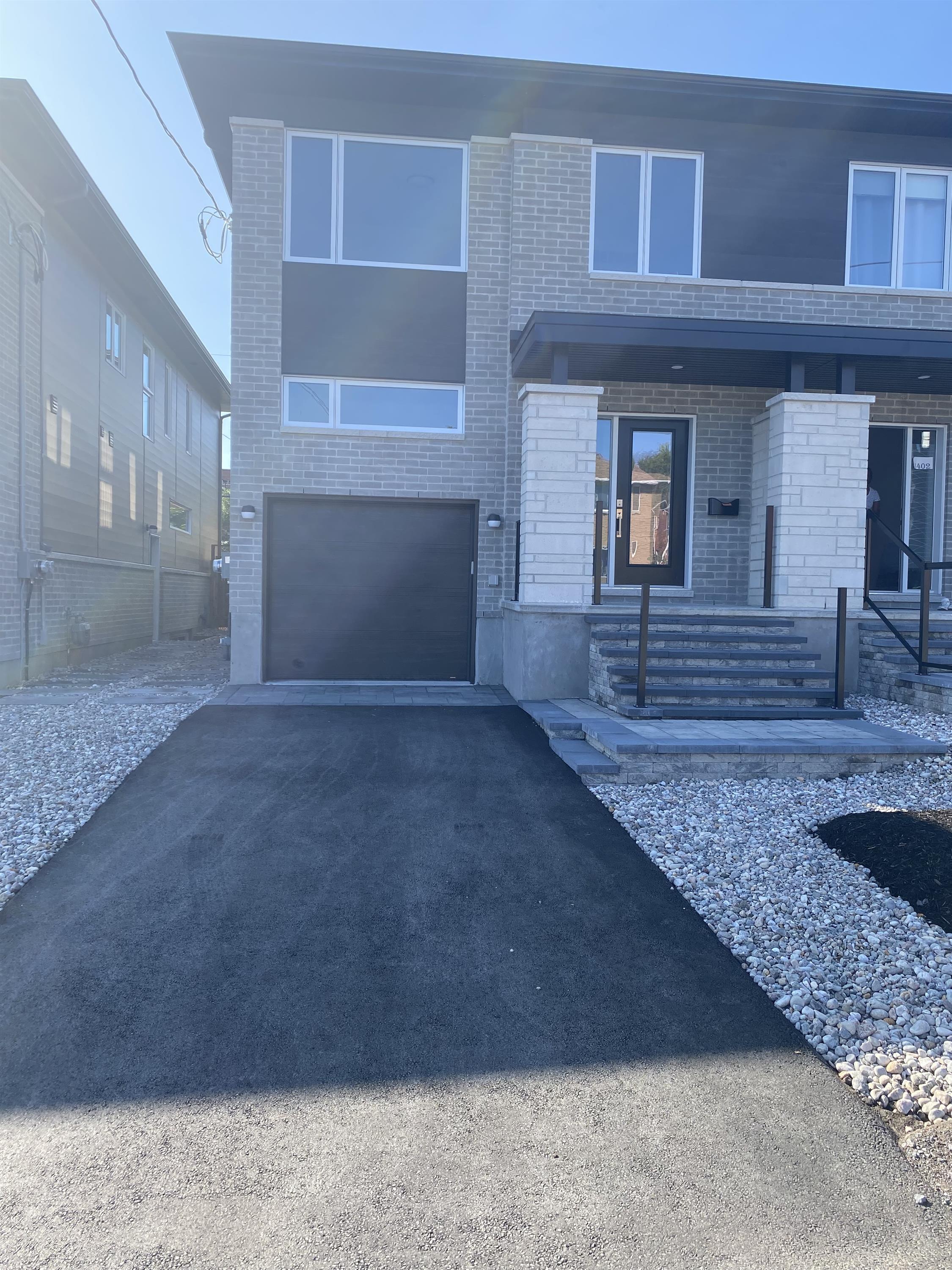 1400 Mayview Avenue - A